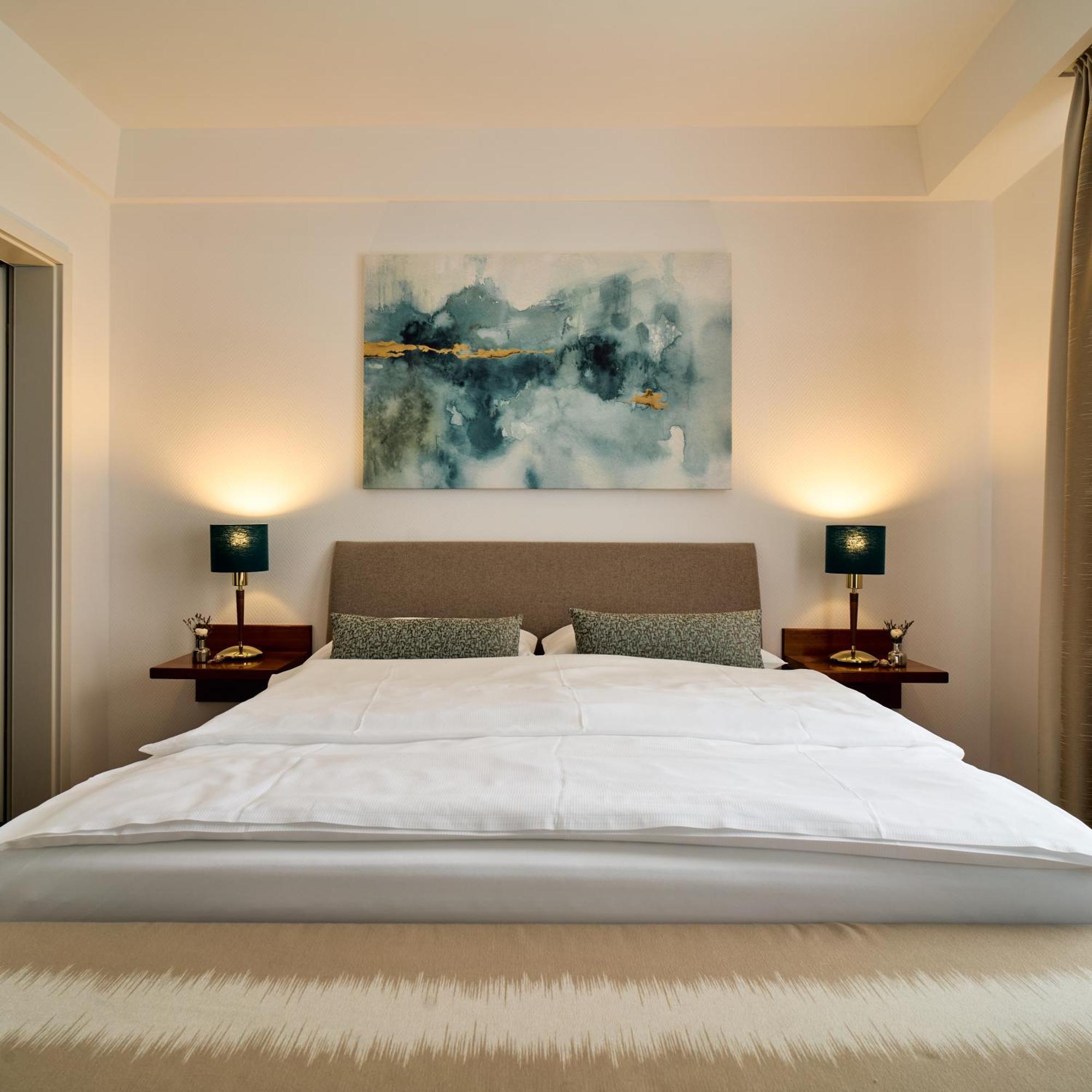 Engbert Hotel