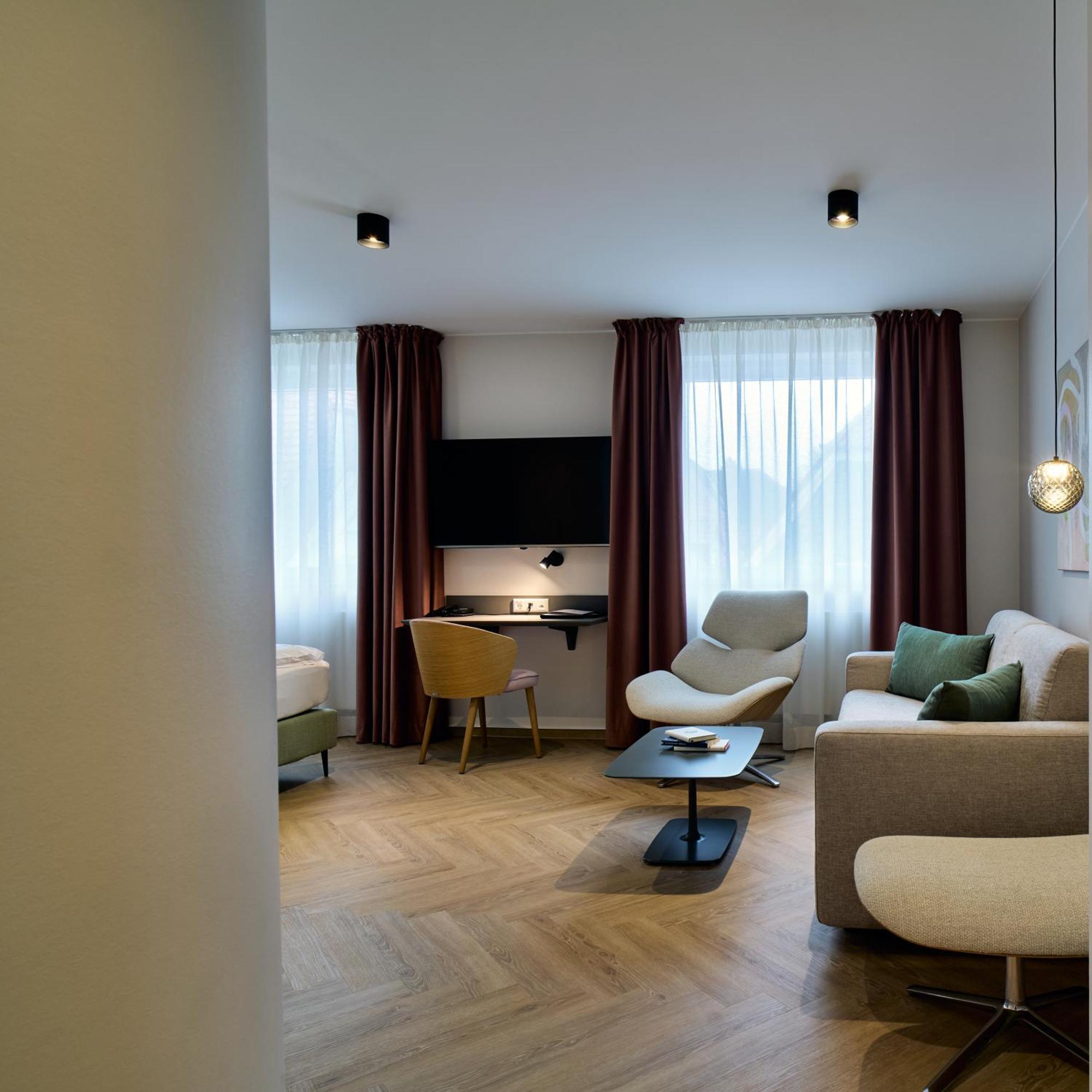 Hotel Engbert 4*